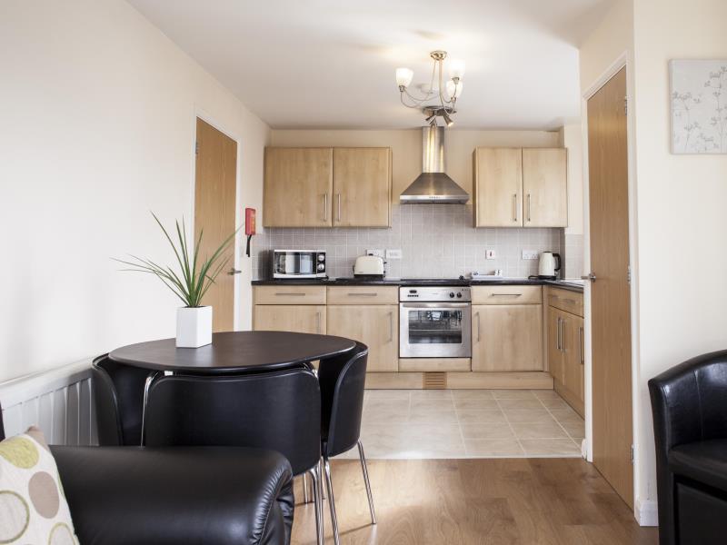 Cheltenham Plaza Apartments Ashchurch Esterno foto